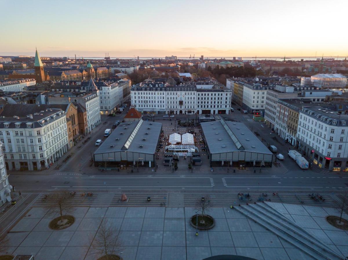 Spacious Tivoli Gardens Apartment W 3 Bedrooms Copenhaga Exterior foto