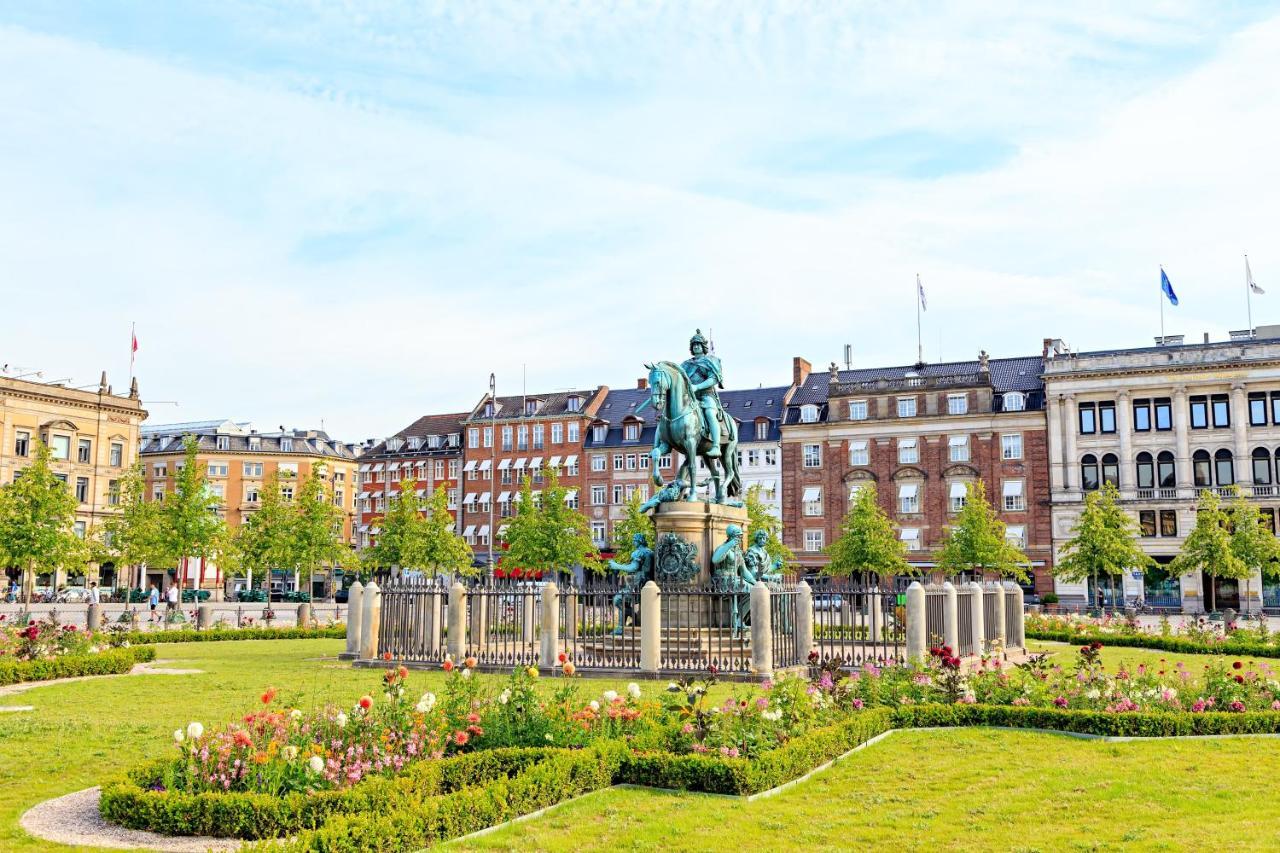 Spacious Tivoli Gardens Apartment W 3 Bedrooms Copenhaga Exterior foto