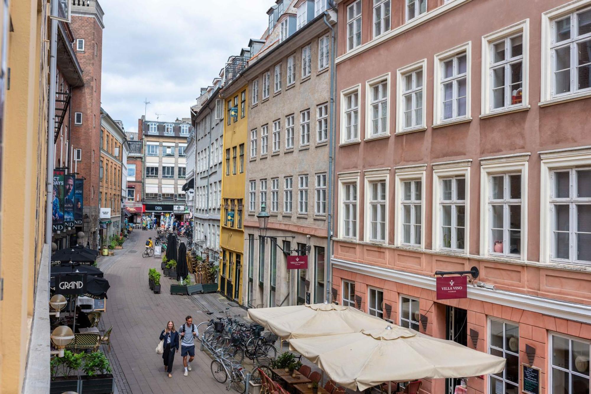 Spacious Tivoli Gardens Apartment W 3 Bedrooms Copenhaga Exterior foto